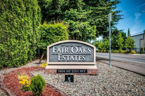 Fair Oaks Estates Sign